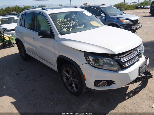 2017 WVGUV7AX4HK005978 main image