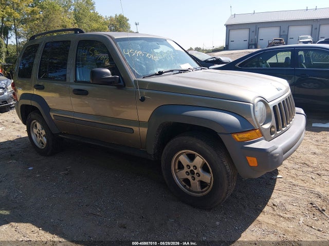 2005 Jeep Liberty Sport მანქანა იყიდება აუქციონზე, vin: 1J4GL48K05W681424, აუქციონის ნომერი: 45987010