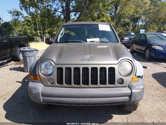 2005 Jeep Liberty Sport მანქანა იყიდება აუქციონზე, vin: 1J4GL48K05W681424, აუქციონის ნომერი: 45987010