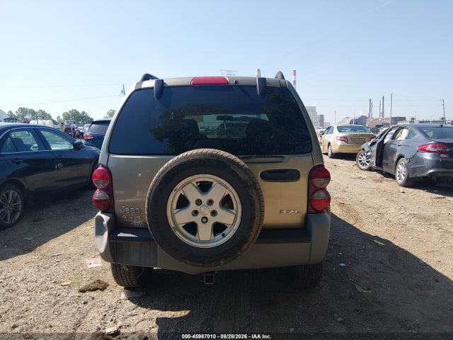 2005 Jeep Liberty Sport მანქანა იყიდება აუქციონზე, vin: 1J4GL48K05W681424, აუქციონის ნომერი: 45987010