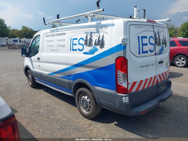 45987013 :رقم المزاد ، 1FTYE1ZM3GKA15557 vin ، 2016 Ford Transit-150 مزاد بيع
