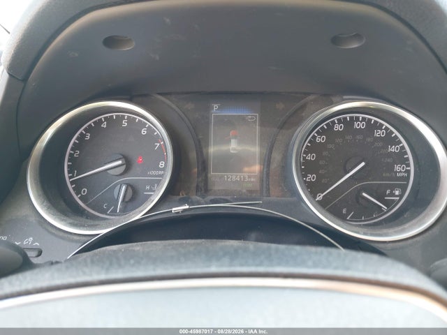 Продаж на аукціоні авто 2018 Toyota Camry Le, vin: 4T1B11HK5JU104684, номер лоту: 45987017