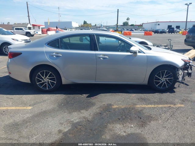 45987083 :رقم المزاد ، 58ABK1GG7GU021673 vin ، 2016 Lexus Es 350 مزاد بيع