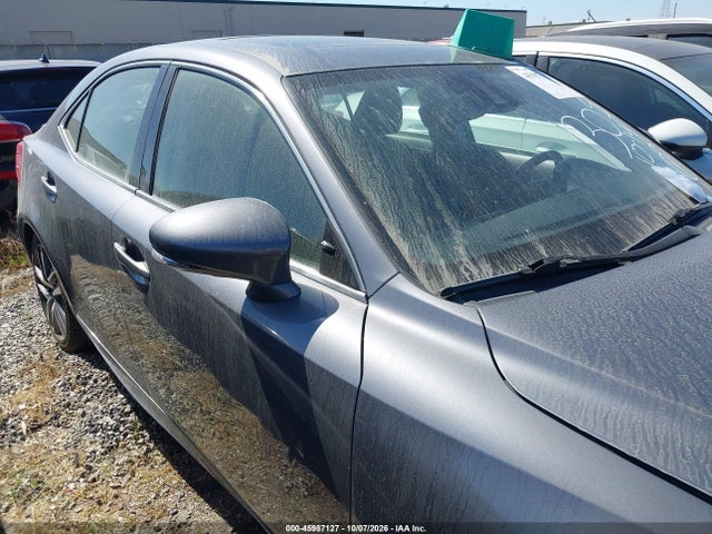 Lexus IS 300 2020 JTHDA1D25L5107955 Image 13