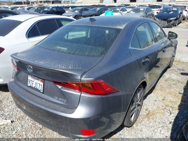 Lexus IS 300 2020 JTHDA1D25L5107955 Image 4