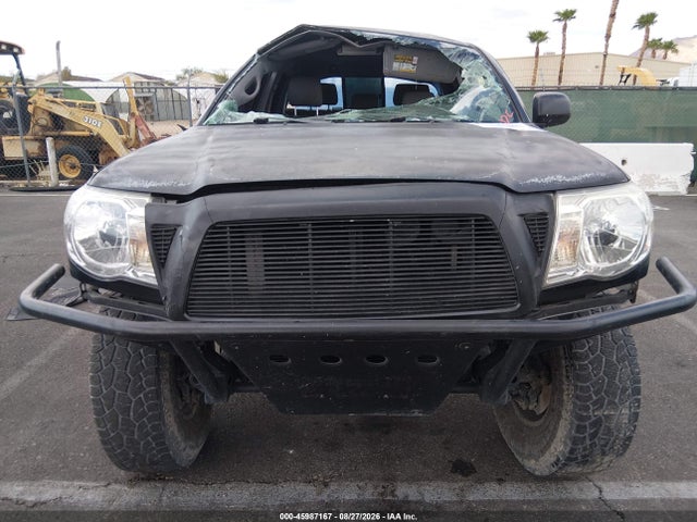 2005 Toyota Tacoma Prerunner V6 მანქანა იყიდება აუქციონზე, vin: 5TEKU72N45Z076892, აუქციონის ნომერი: 45987167