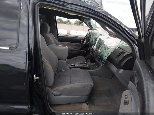 2005 Toyota Tacoma Prerunner V6 მანქანა იყიდება აუქციონზე, vin: 5TEKU72N45Z076892, აუქციონის ნომერი: 45987167
