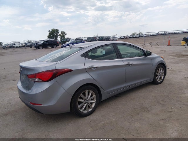 Продаж на аукціоні авто 2015 Hyundai Elantra Se, vin: 5NPDH4AE7FH582878, номер лоту: 45987199