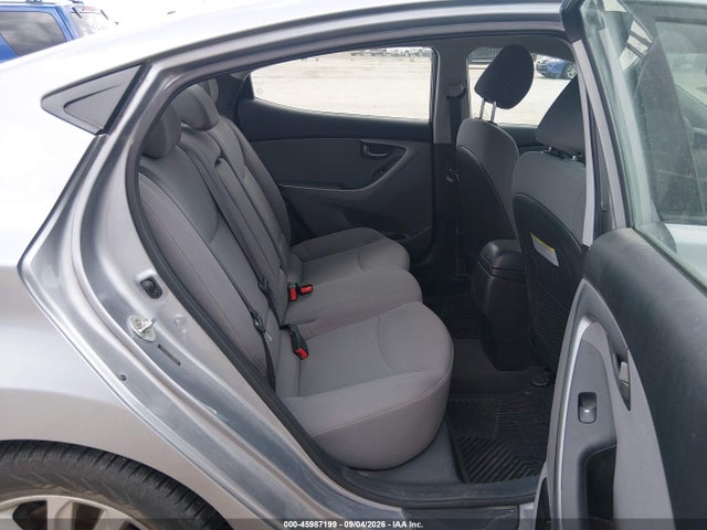 Продаж на аукціоні авто 2015 Hyundai Elantra Se, vin: 5NPDH4AE7FH582878, номер лоту: 45987199