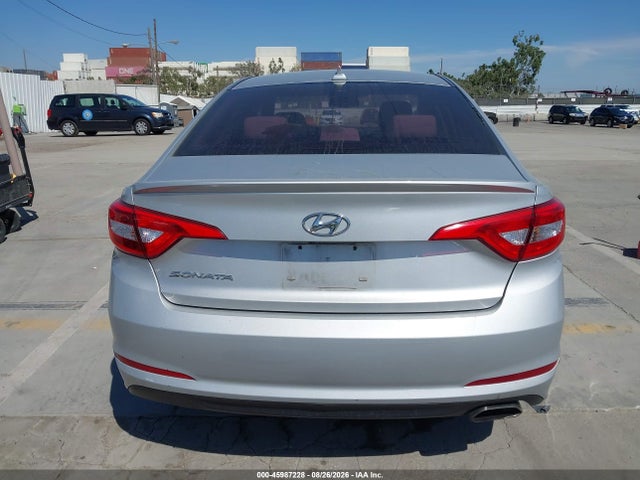 Hyundai SONATA SE 2015 5NPE24AF2FH168034 Image 16