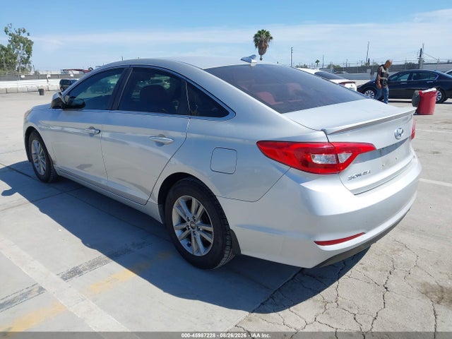 Hyundai SONATA SE 2015 5NPE24AF2FH168034 Image 3