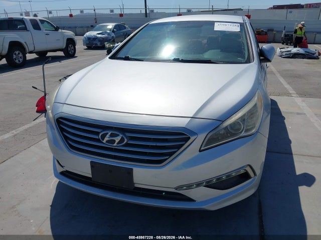 Hyundai SONATA SE 2015 5NPE24AF2FH168034 Image 6