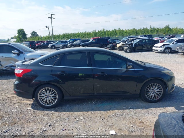 45987265 :رقم المزاد ، 1FADP3J28EL378027 vin ، 2014 Ford Focus Titanium مزاد بيع