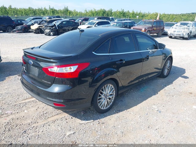 45987265 :رقم المزاد ، 1FADP3J28EL378027 vin ، 2014 Ford Focus Titanium مزاد بيع
