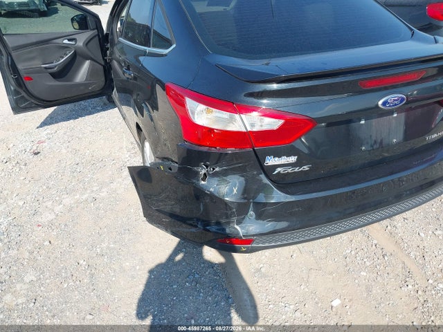 45987265 :رقم المزاد ، 1FADP3J28EL378027 vin ، 2014 Ford Focus Titanium مزاد بيع