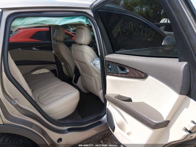 45987277 :رقم المزاد ، 2LMPJ8KP8LBL24966 vin ، 2020 Lincoln Nautilus Reserve مزاد بيع