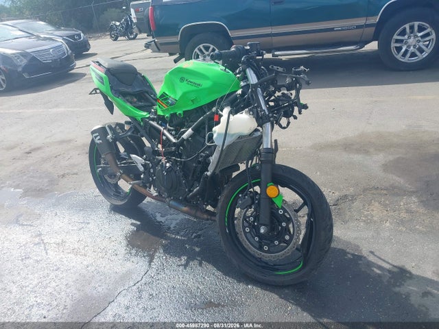 2023 Kawasaki Ex400 მანქანა იყიდება აუქციონზე, vin: JKAEXKG14PDAS0487, აუქციონის ნომერი: 45987290