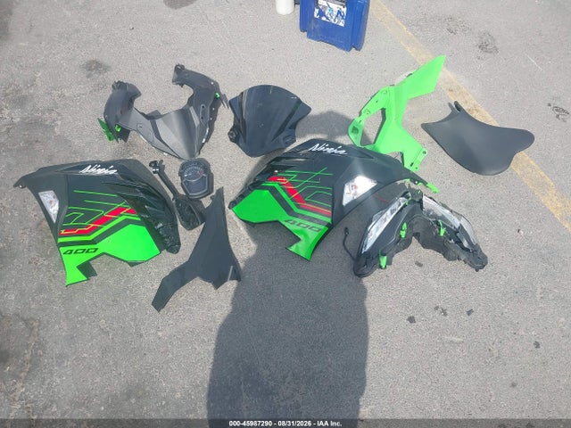 Kawasaki EX400 2023 JKAEXKG14PDAS0487 Image 12