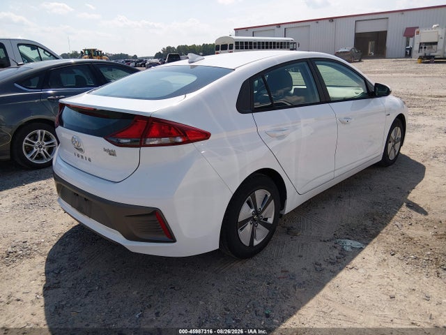 Продажа на аукционе авто 2020 Hyundai Ioniq Hybrid Blue, vin: KMHC65LC4LU219115, номер лота: 45987316