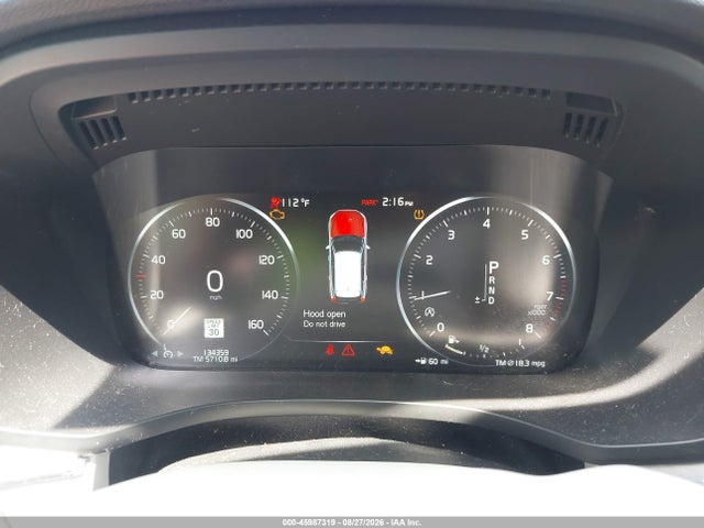 2018 Volvo Xc60 T6 Momentum მანქანა იყიდება აუქციონზე, vin: YV4A22RK4J1046616, აუქციონის ნომერი: 45987319