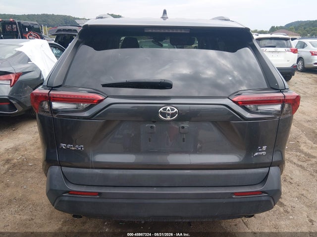 2021 Toyota Rav4 Le მანქანა იყიდება აუქციონზე, vin: 2T3F1RFV5MC226097, აუქციონის ნომერი: 45987324