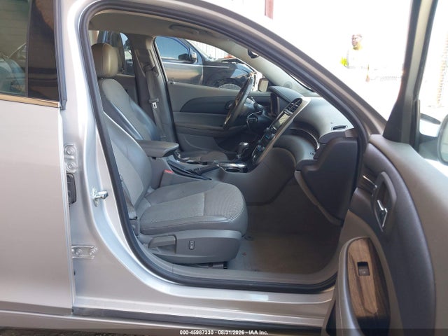 1G11E5SL1EF234140 Chevrolet MALIBU 2LT