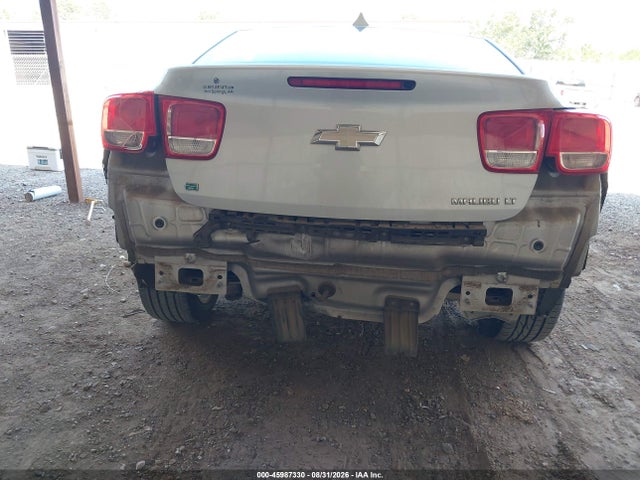 1G11E5SL1EF234140 Chevrolet MALIBU 2LT