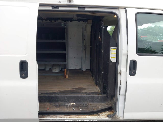 Chevrolet Express 2500 Work Van 2016 1GCWGBFF8G1232220 Image 8