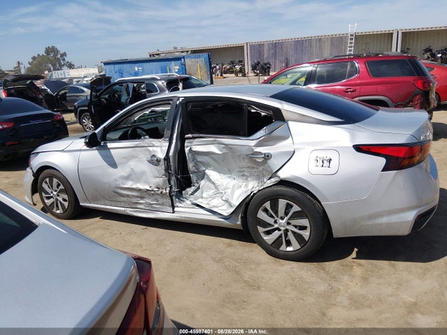 2022 Nissan Altima S Fwd მანქანა იყიდება აუქციონზე, vin: 1N4BL4BV9NN413020, აუქციონის ნომერი: 45987401