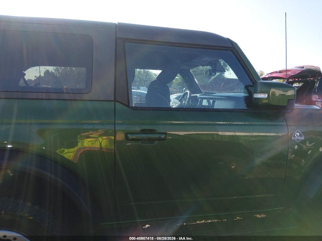 2023 Ford Bronco Outer Banks მანქანა იყიდება აუქციონზე, vin: 1FMDE5CH7PLB22215, აუქციონის ნომერი: 45987418