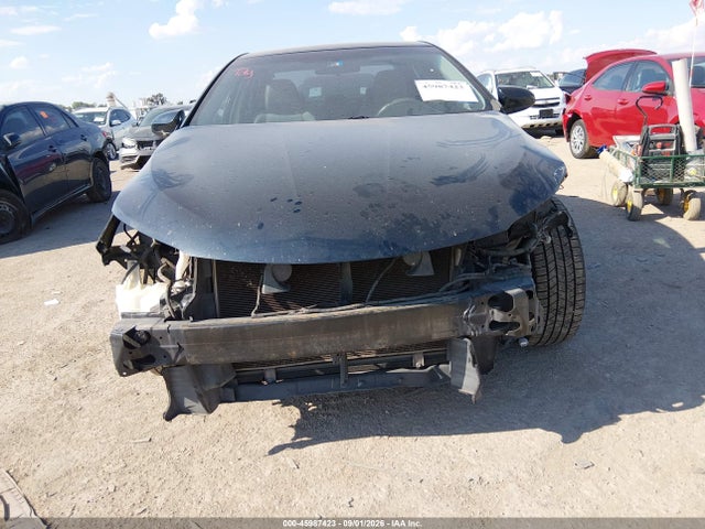 45987423 :رقم المزاد ، 4T1BF1FK7FU028641 vin ، 2015 Toyota Camry Se مزاد بيع