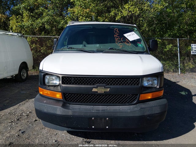 Chevrolet Express 2500 Work Van 2017 1GCWGAFF2H1299293 Image 12