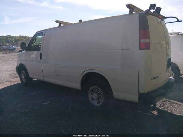 Chevrolet Express 2500 Work Van 2017 1GCWGAFF2H1299293 Image 3
