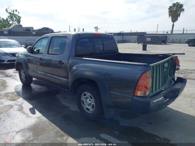 Toyota Tacoma 2014 5TFJX4CN2EX040626 Image 3