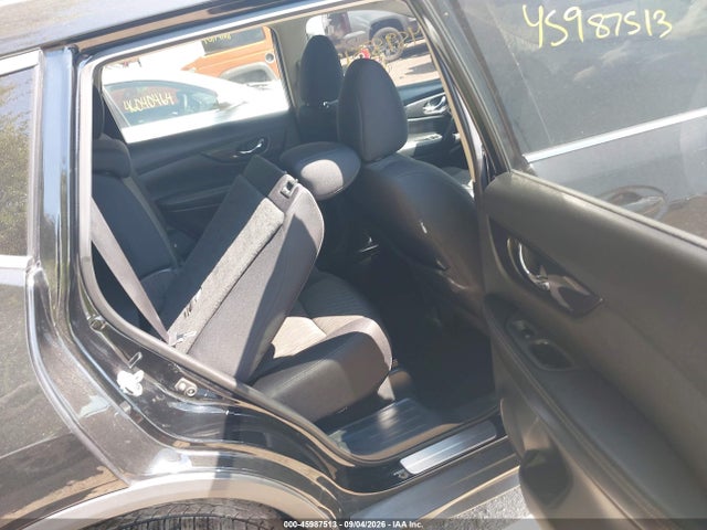 Auction sale of the 2017 Nissan Rogue Sv, vin: 5N1AT2MV0HC758312, lot number: 45987513