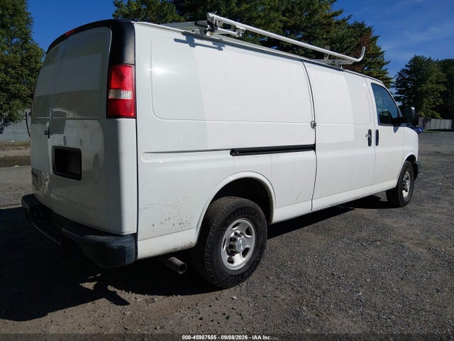 Chevrolet Express 2500 Work Van 2016 1GCWGBFF8G1231696 Image 4