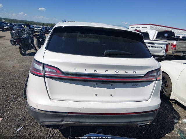 Продажа на аукционе авто 2020 Lincoln Nautilus Standard, vin: 2LMPJ6J92LBL13968, номер лота: 45987562