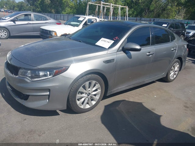 KIA OPTIMA EX 2018 5XXGU4L32JG190819 Image 2