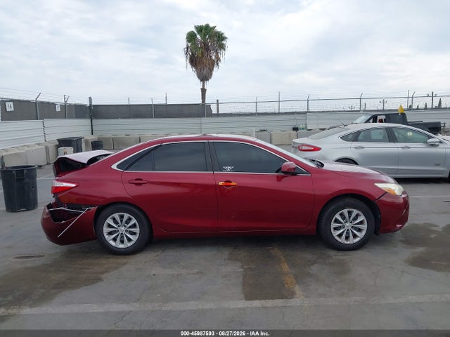 Продаж на аукціоні авто 2016 Toyota Camry Le, vin: 4T1BF1FK6GU555250, номер лоту: 45987593
