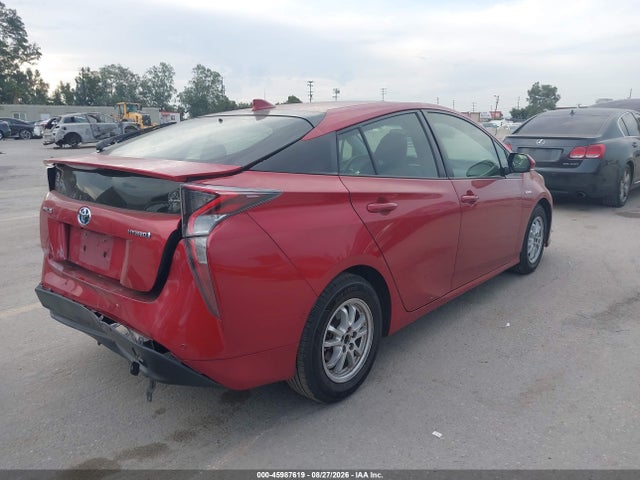 Toyota Prius Three 2018 JTDKARFU3J3067499 Image 4