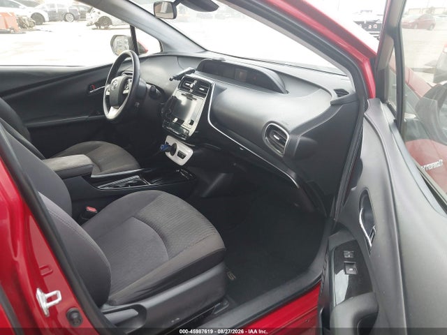 Toyota Prius Three 2018 JTDKARFU3J3067499 Image 5