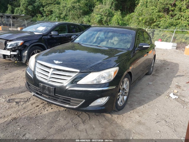 Продаж на аукціоні авто 2013 Hyundai Genesis 3.8, vin: KMHGC4DD5DU242609, номер лоту: 45987620