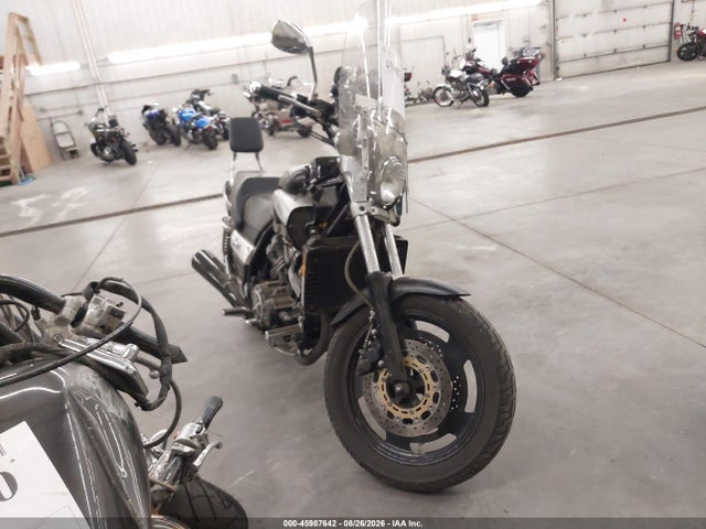 Продажа на аукционе авто 1997 Yamaha Vmx12, vin: JYA2WEE00VA064856, номер лота: 45987642
