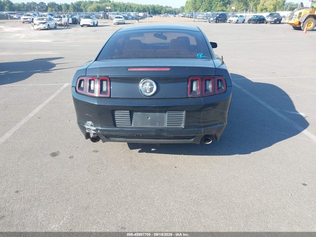 Продаж на аукціоні авто 2014 Ford Mustang V6, vin: 1ZVBP8AM1E5210019, номер лоту: 45987700