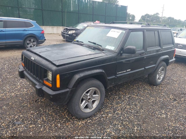 45987705 :رقم المزاد ، 1J4FF58S9YL157087 vin ، 2000 Jeep Cherokee Classic مزاد بيع