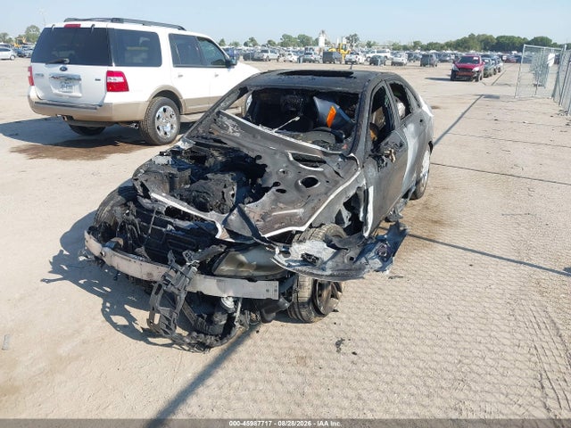 45987717 :رقم المزاد ، WDDGF4HB7ER317986 vin ، 2014 Mercedes-benz C 250 Sport مزاد بيع