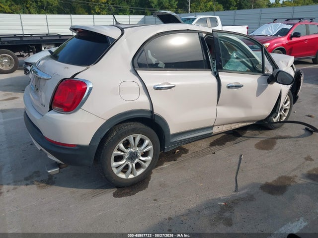 2016 Fiat 500x Easy მანქანა იყიდება აუქციონზე, vin: ZFBCFYBT6GP378412, აუქციონის ნომერი: 45987722