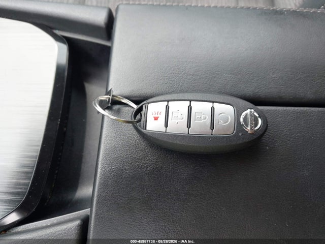 45987738 :رقم المزاد ، 5N1AT3BA2MC809342 vin ، 2021 Nissan Rogue Sv Fwd مزاد بيع