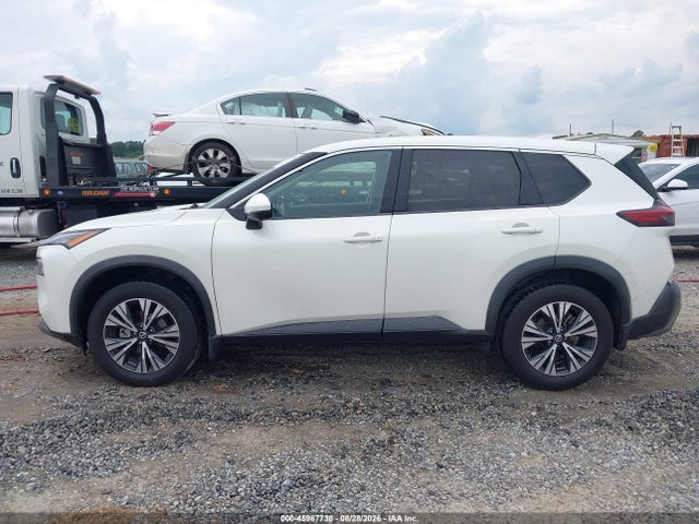 45987738 :رقم المزاد ، 5N1AT3BA2MC809342 vin ، 2021 Nissan Rogue Sv Fwd مزاد بيع