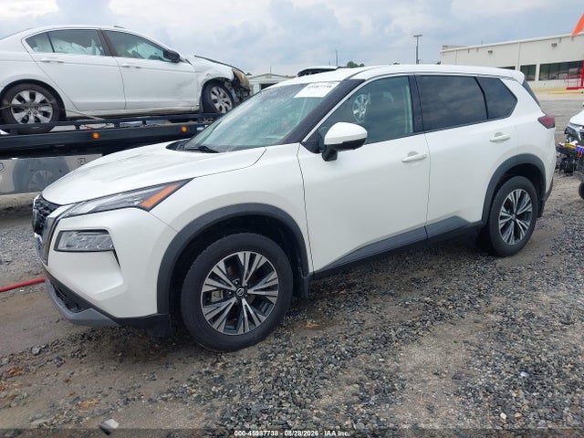 45987738 :رقم المزاد ، 5N1AT3BA2MC809342 vin ، 2021 Nissan Rogue Sv Fwd مزاد بيع